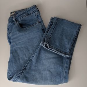 Levi's 721 High Rise Skinny Jeans